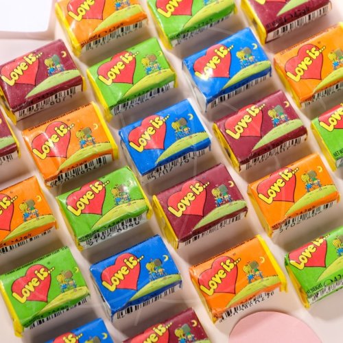 Жевательная резинка Love is 1367112